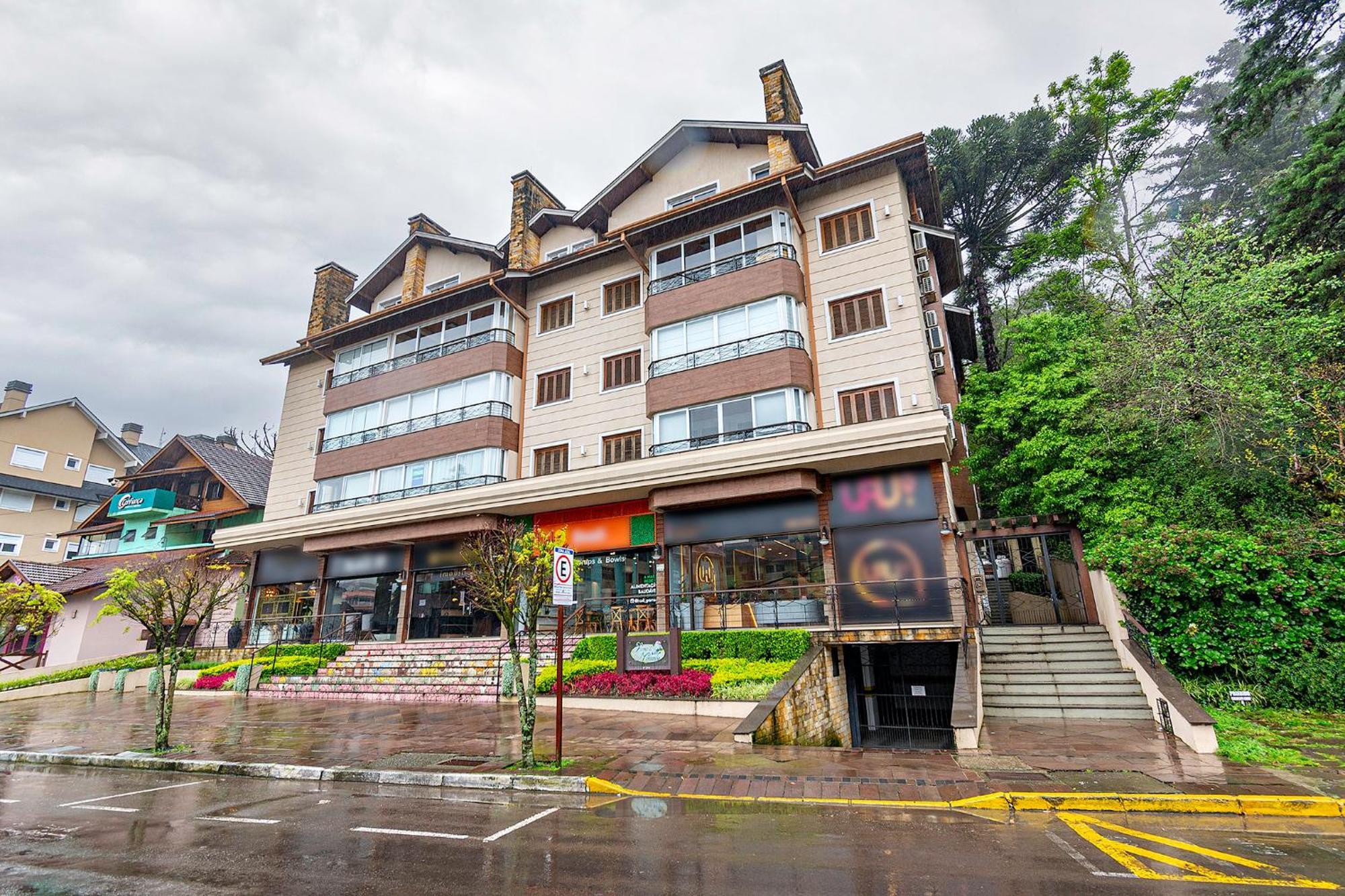 2D No Centro De Gramado, A 500M Da Rua Cobertaアパートメント エクステリア 写真